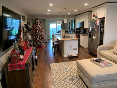 4307 Delhi St, Houston, TX 77022 - photo 5