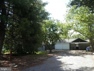 20 W Hancock St, Riverside, NJ 08075 - photo 4