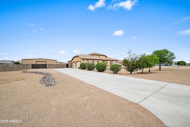 22923 E Mccowan Ct, Queen Creek, AZ 85142 - photo 2