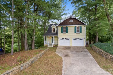 102 Goldfinch Ln, Asheville, NC 28803 - photo 2