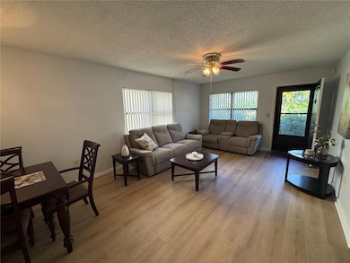 315 30th Ave W unit 101B, Bradenton, FL 34205 - photo 2