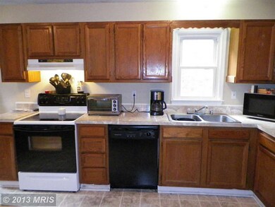 26421 Yowaiski Mill Rd, Mechanicsville, MD 20659 - photo 3