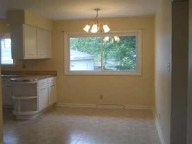 3048 Lincoln St, Highland, IN 46322 - photo 6