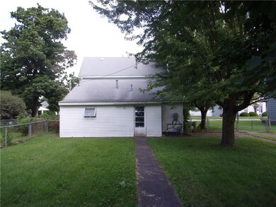 912 N Anderson St, Elwood, IN 46036 - photo 7