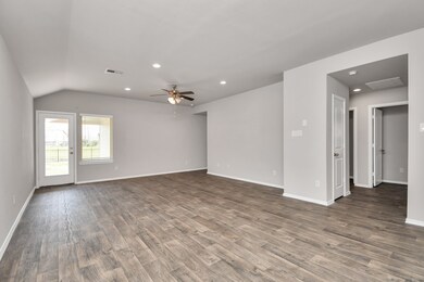 14206 W Rim Ln, Conroe, TX 77384 - photo 3