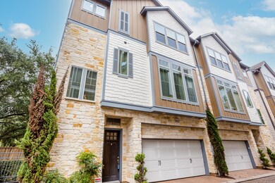 818 Yale St unit C, Houston, TX 77007 - photo 2