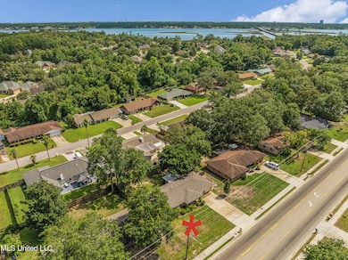 2219PoppsFerryRd-2