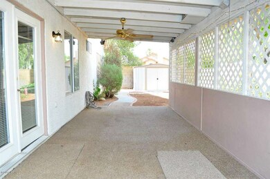 2906 Back Patio