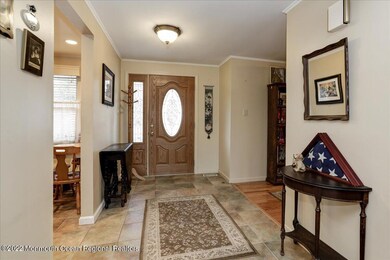 10-385CobainRd0010