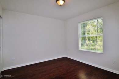 1130 Pangola Dr, Jacksonville, FL 32205 - photo 6