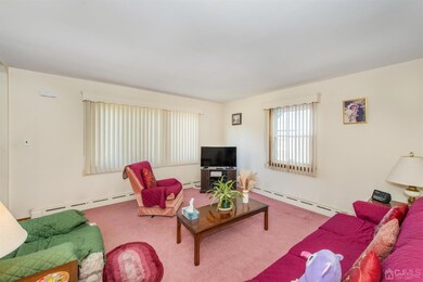 652-654 Mckinley St, Elizabeth, NJ 07202 - photo 4