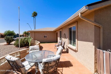 Large Front Courtyard