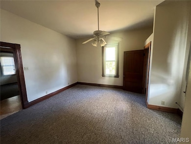 301 E 7th North St, Mount Olive, IL 62069 - photo 5