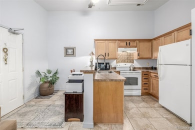 919 S Dawson Way unit 17, Aurora, CO 80012 - photo 4