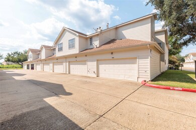 13683 Garden Grove Ct unit 265, Houston, TX 77082 - photo 4