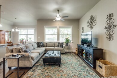 212 Winston Dr, Fredericksburg, TX 78624 - photo 7