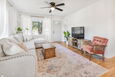 2210 E Lee Rd, Taylors, SC 29687 - photo 3