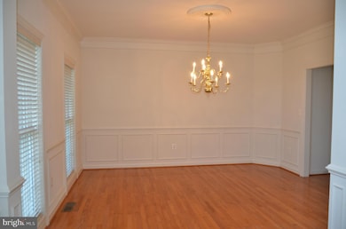 43083 Claremorris Way, Chantilly, VA 20152 - photo 4