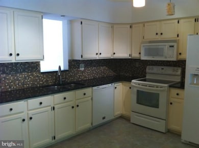 28 Tenby Ct, Lutherville Timonium, MD 21093 - photo 5