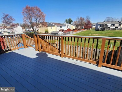 8636 Cartwright Ct, Manassas Park, VA 20111 - photo 6