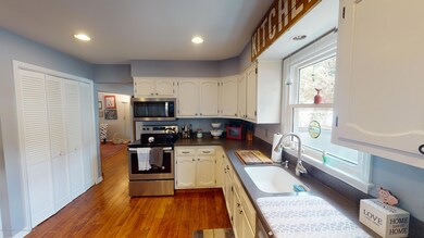 1016 Twin Oaks Dr, Toms River, NJ 08753 - photo 6