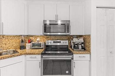 10014 Hammocks Blvd unit 2044, Miami, FL 33196 - photo 5