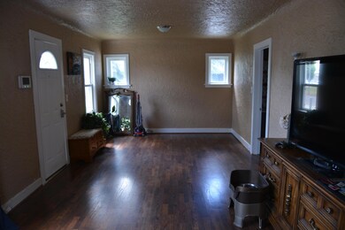 Family Room<|><|>