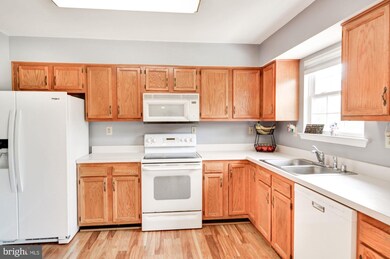 1009 Waite Ave, Sykesville, MD 21784 - photo 5