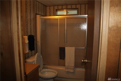 140 E Olympic Dr, Grapeview, WA 98546 - photo 2