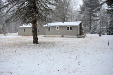 213 Dorothy Dr, Cresco, PA 18326 - photo 3