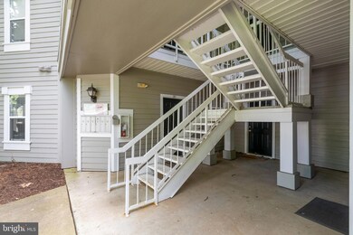 4412 Helmsford Ln unit 101, Fairfax, VA 22033 - photo 5