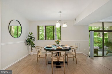 1650 Parkcrest Cir unit 100, Reston, VA 20190 - photo 6