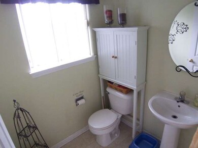 630 David St, Lake In the Hills, IL 60156 - photo 6