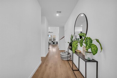 2428 Mankato Dr, Fort Worth, TX 76179 - photo 3