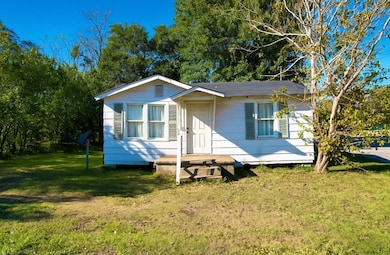 434 Foster Ave, Dawson, GA 39842 - photo 2