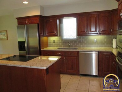 3701 SW Woodglen St, Topeka, KS 66610 - photo 4