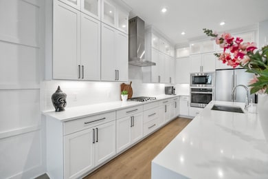 425 W Lafayette Road