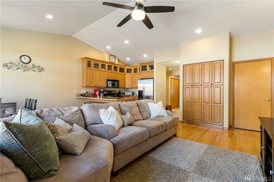 618 Sunflower Ln unit B2, Bellingham, WA 98226 - photo 5