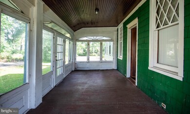 517 S Fairview St unit C, Riverside, NJ 08075 - photo 2