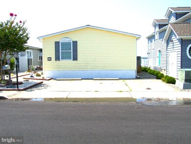 515 Harbour Dr, Ocean City, MD 21842 - photo 2