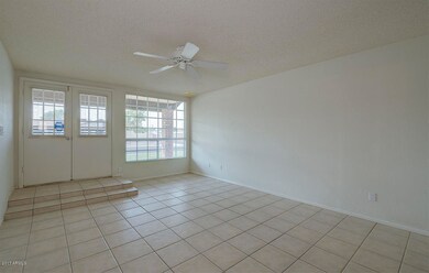 FRONT ROOM