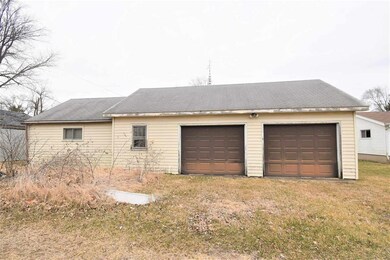 304 N State St, Boswell, IN 47921 - photo 4