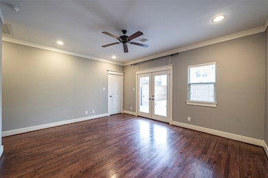 1032 Dunbar St, Houston, TX 77009 - photo 6