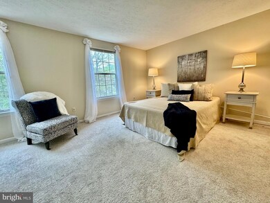 2557 Log Mill Ct, Crofton, MD 21114 - photo 4