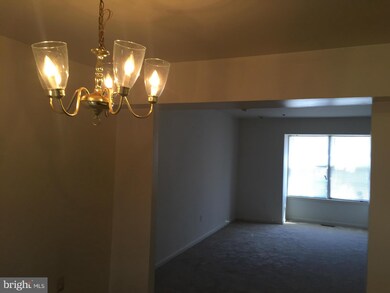 1616 Willowwood Ct, Hyattsville, MD 20785 - photo 5