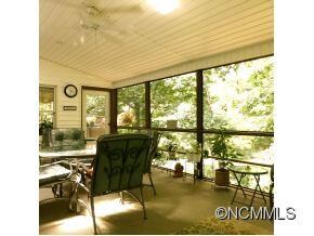 Wonderful 3 season room