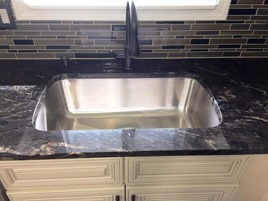 2324 Petunia St, Medford, OR 97504 - photo 6