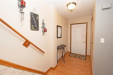 1st Floor Entry