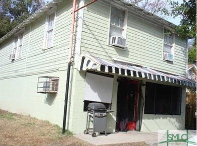2009 ASH STREET