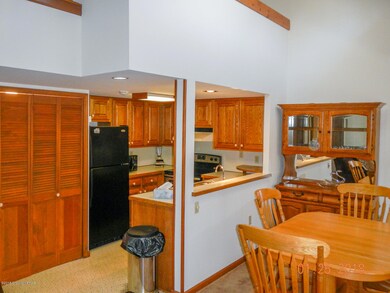 47 Dragon Fly Cir, Stroudsburg, PA 18360 - photo 6